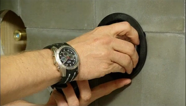 hgtv diy tv show I hate my bath
