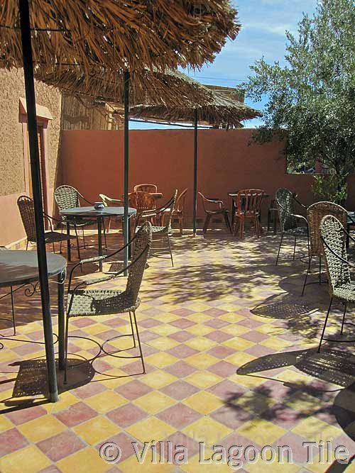 Restaurant tile floor in Maroc