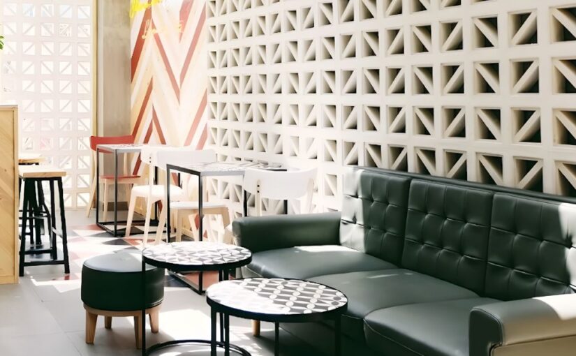 Designing a Mid-Century Modern Exterior With Breeze Blocks
