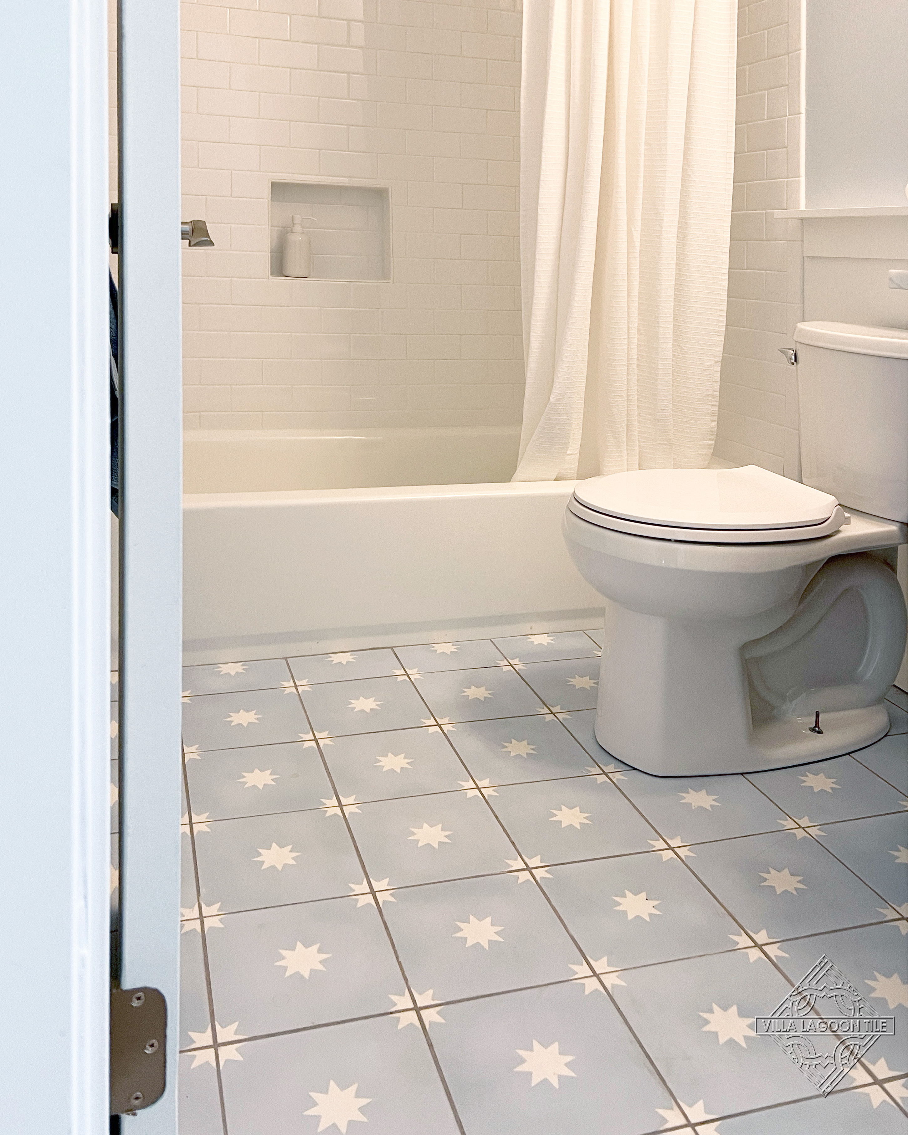 Aegean Star Symmetry: Handcrafted Cement Tile for Coastal Retreats