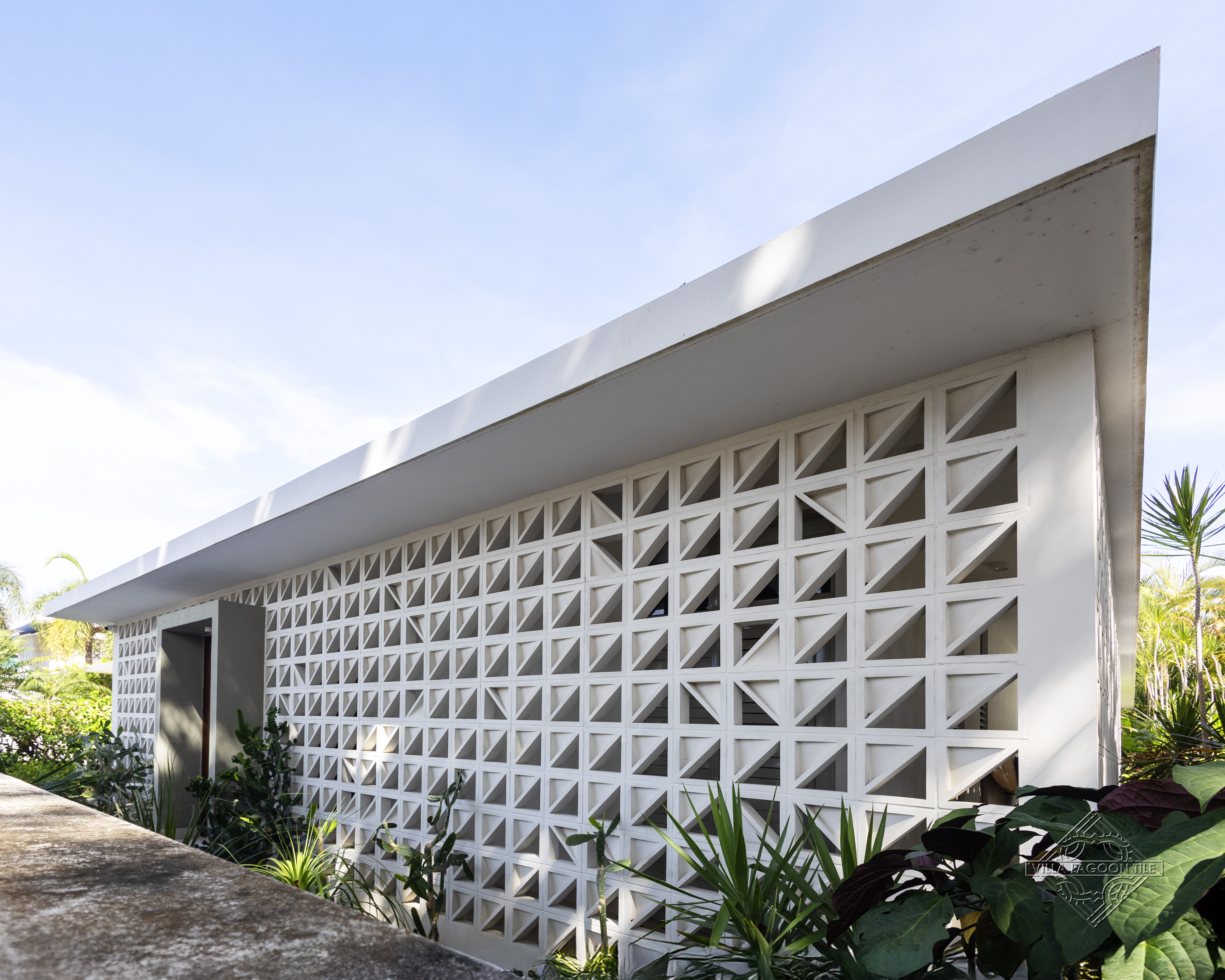 Interior Atmosphere: Tropical Light and Shadow at the Lantern House