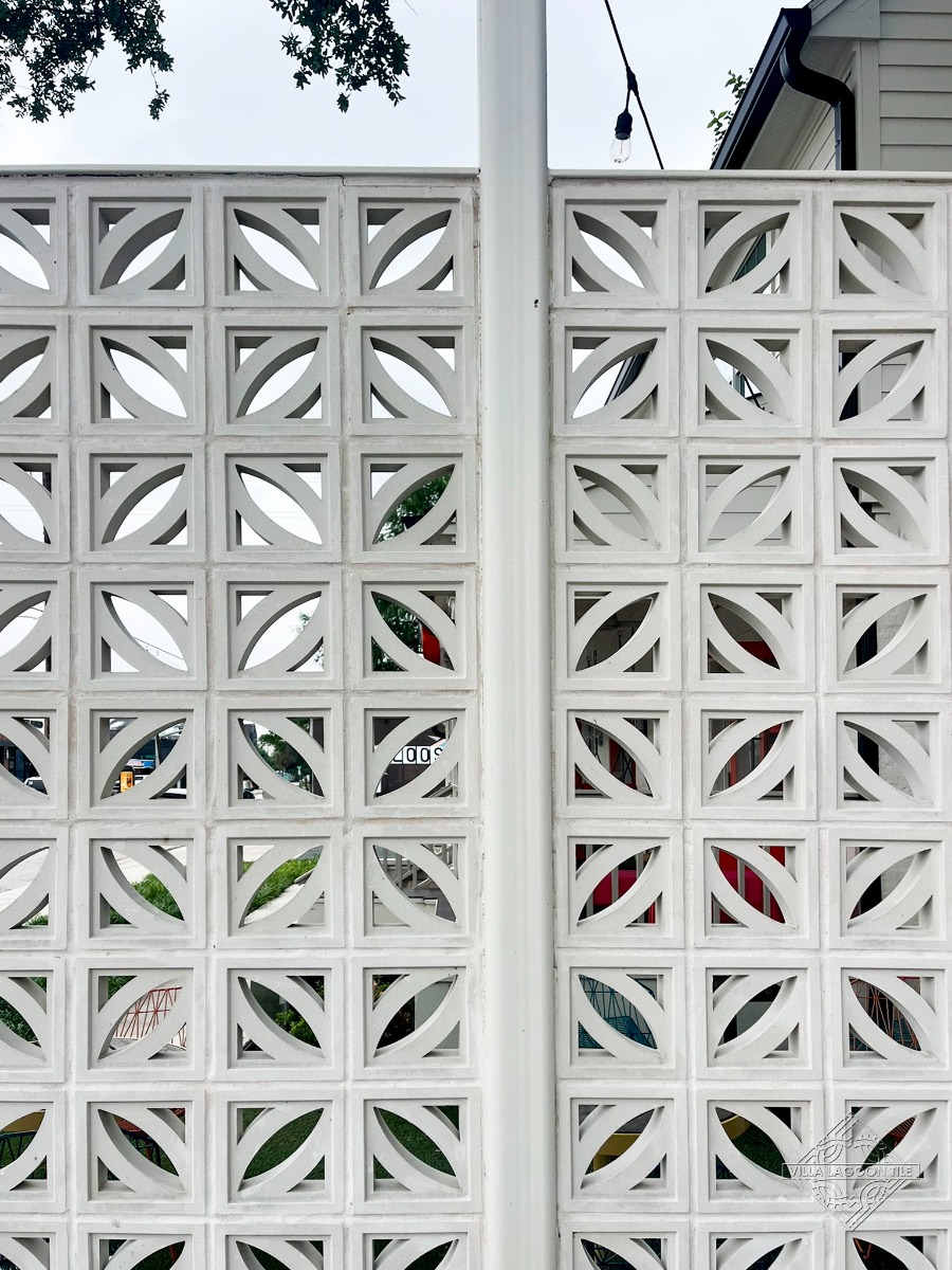 Cozumel Patterned Concrete Breeze Block Wall for Mid-Century Modern Outdoor Spaces